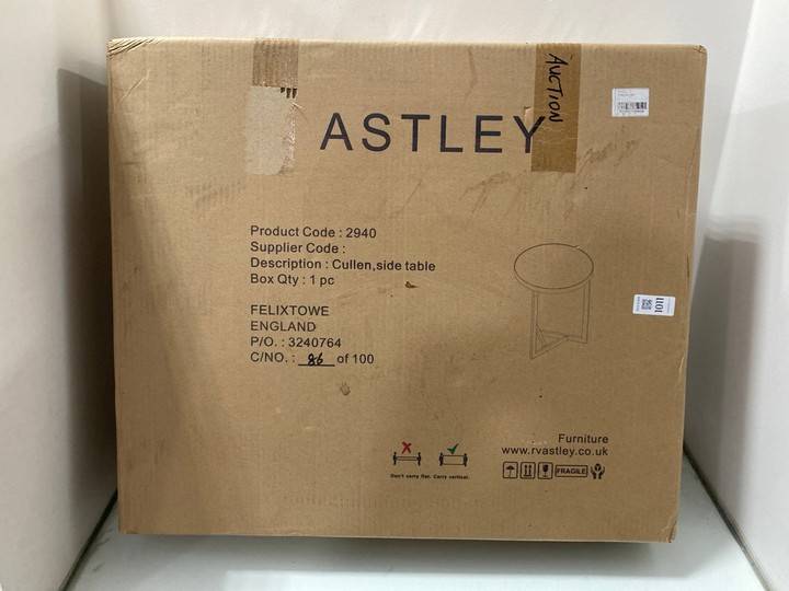 Lot 1011  
            Marchington SR11 - Parcel Delivery Only 

                
CULLEN SIDE TABLE IN MATTE CHAMPAGNE FINISH: LOCATION - BR3