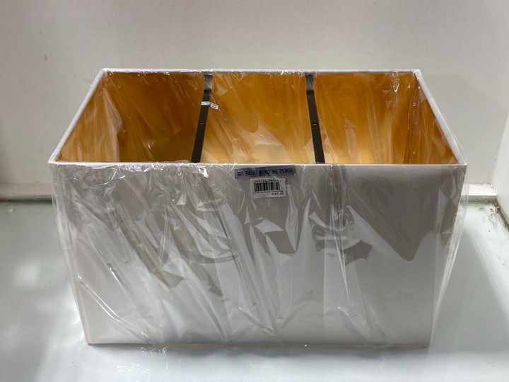 Lot 1019  
            Marchington SR11 - Parcel Delivery Only 

                
DANBY TABLE LAMP SHADE IN WHITE FINISH: LOCATION - BR3