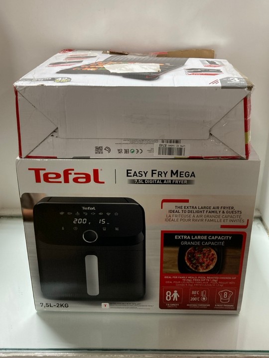 Lot 1052  
            Marchington SR11 - Parcel Delivery Only 

                
2 X ASSORTED HOME KITCHEN APPLIANCES TO INCLUDE TEFAL EASY FRY MEGA 7.5L DIGITAL ...