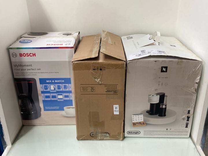 Lot 1122  
            Marchington SR11 - Parcel Delivery Only 

                
3 X ASSORTED HOME KITCHEN APPLIANCES TO INCLUDE DELONGHI NESPRESSO VERTUO NEXT & ...