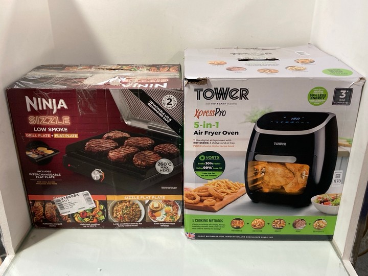 Lot 1170  
            Marchington SR11 - Parcel Delivery Only 

                
2 X ASSORTED HOME KITCHEN APPLIANCES TO INCLUDE TOWER XPRESS PRO 5 IN 1 AIR FRYER...