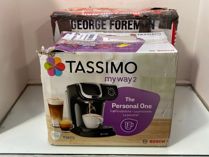 Lot 1177  
            Marchington SR11 - Parcel Delivery Only 

                
3 X ASSORTED HOME KITCHEN APPLIANCES TO INCLUDE TASSIMO MY WAY 2 COFFEE POD MACHI...