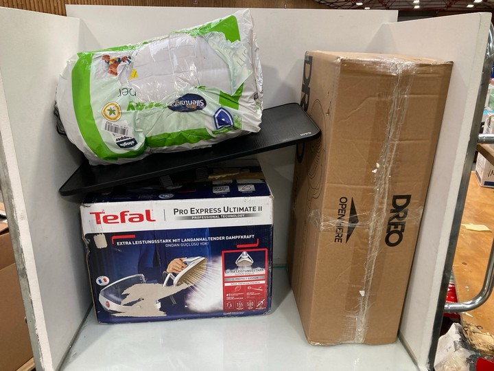 Lot 1257  
            Marchington SR11 - Parcel Delivery Only 

                
QTY OF ASSORTED ITEMS TO INCLUDE DREO POLYFAN 502 PEDESTAL STYLE FAN: LOCATION - B4