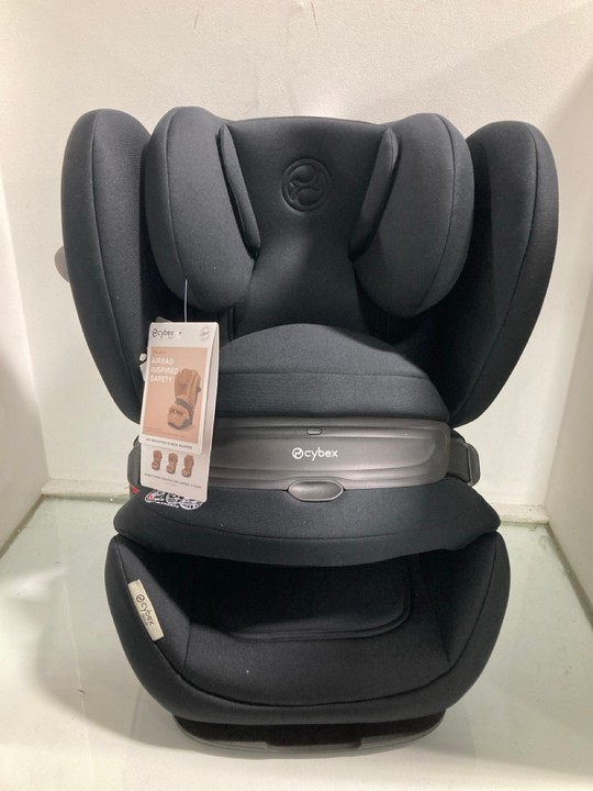 Lot 1331  
            Marchington SR11 - Parcel Delivery Only 

                
CYBEX GOLD PALLAS G3 CHILDRENS CAR SEAT: LOCATION - B4