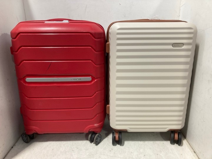 Lot 1369  
            Marchington SR11 - Parcel Delivery Only 

                
2 X ASSORTED SUITCASES TO INCLUDE SAMSONITE HARD SHELL STYLE WHEELED CABIN SUITCA...
