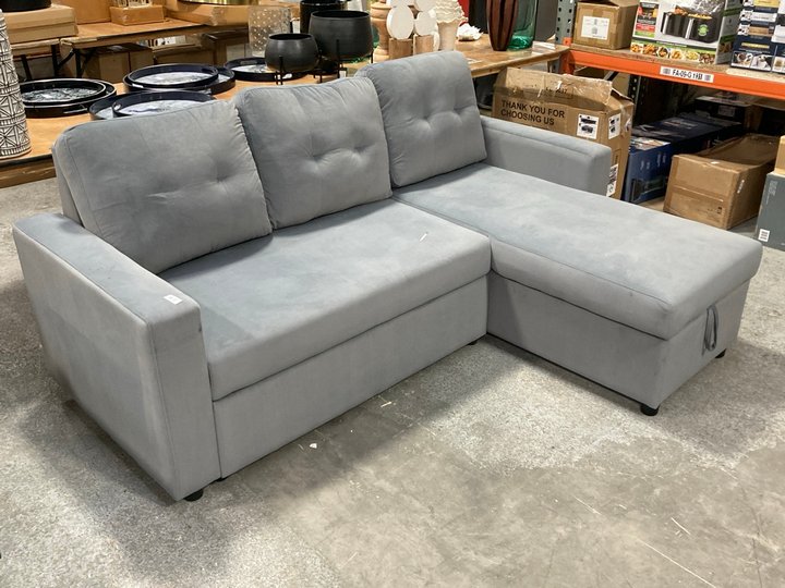 Lot 245  
            Marchington SR11 - Delivery or Collection 

                
DREAMS INTERIORS LARGE 3 SEATER RIGHT HAND FACING STORAGE CHAISE END CORNER SOFA ...