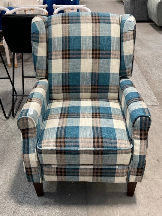 Lot 257  
            Marchington SR11 - Delivery or Collection 

                
CLASSIC STYLE MANUAL RECLINER ARMCHAIR IN MULTI NATURAL CHECK FABRIC: LOCATION - C4