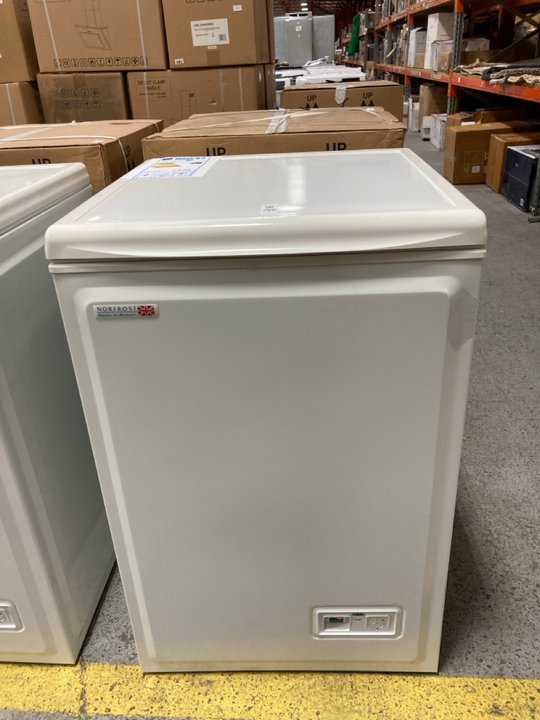 Lot 288  
            Marchington SR11 - Delivery or Collection 

                
NORFROST 99L WHITE CHEST FREEZER MODEL : C5AEWC - ORIGINAL RRP - £174: LOCATION - B1