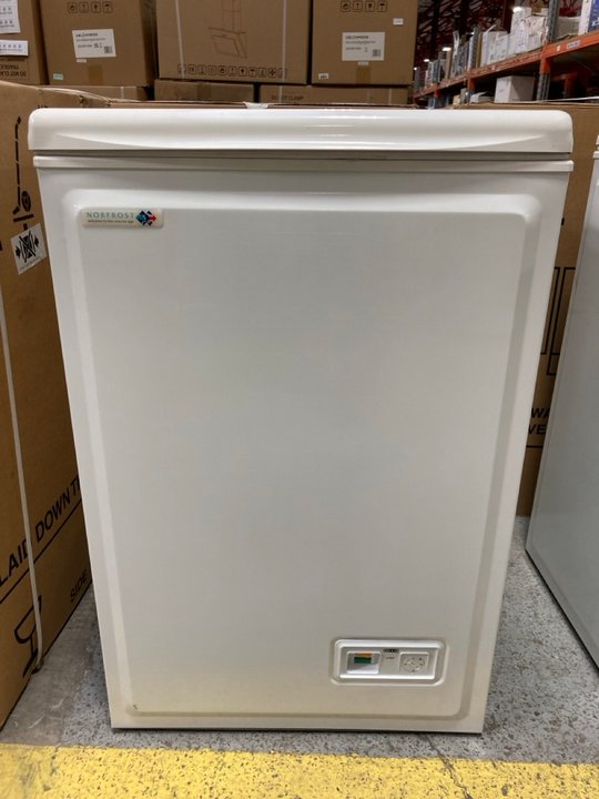 Lot 301  
            Marchington SR11 - Delivery or Collection 

                
NORFROST 99L WHITE CHEST FREEZER MODEL : C4AEWC - ORIGINAL RRP - £174: LOCATION - B1