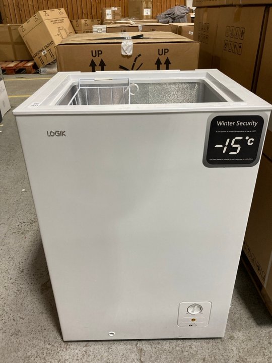 Lot 303  
            Marchington SR11 - Delivery or Collection 

                
LOGIK 95L WHITE CHEST FREEZER MODEL : L95CFW23: LOCATION - B1