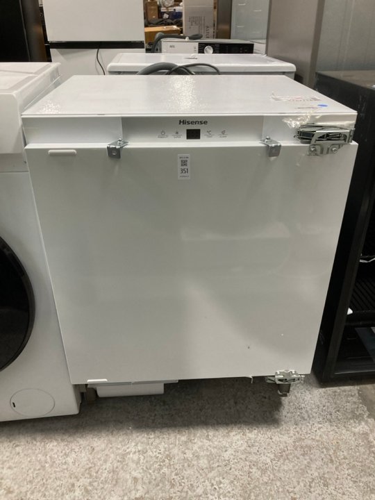 Lot 351  
            Marchington SR11 - Delivery or Collection 

                
HISENSE 138L INTEGRATED UNDER COUNTER FRIDGE MODEL : RUL178D4AWE - ORIGINAL RRP -...