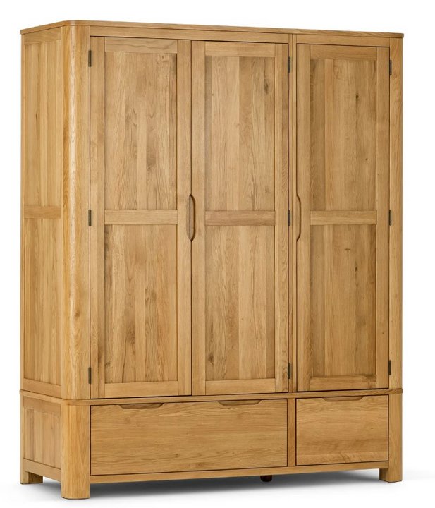 Lot 35  
            Marchington SR11 - Delivery or Collection 

                
OAK FURNITURELAND ROMSEY NATURAL SOLID OAK TRIPLE WARDROBE ORIGINAL RRP £1,499.99...