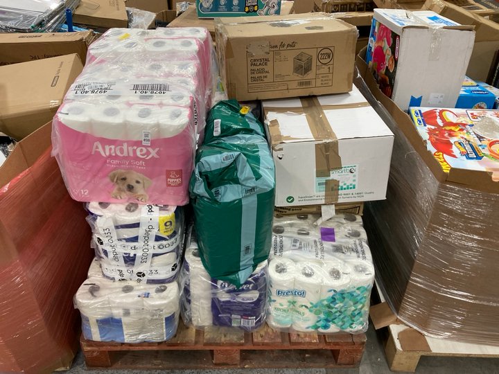Lot 498  
            Marchington SR11 - Delivery or Collection 

                
PALLET OF ASSORTED HOME PAPER GOODS TO INCLUDE ANDREX FAMILY SOFT TOILET PAPER: L...