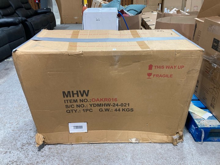 Lot 586  
            Marchington SR11 - Delivery or Collection 

                
OAK RATTAN DRESSING TABLE - ORIGINAL RRP £529: LOCATION - A1