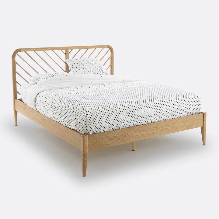 Lot 591  
            Marchington SR11 - Delivery or Collection 

                
LA REDOUTE INTERIEURS ANDA BED WITH BED BASE IN SOLID OAK AND OAK VENEER. SIZE: K...