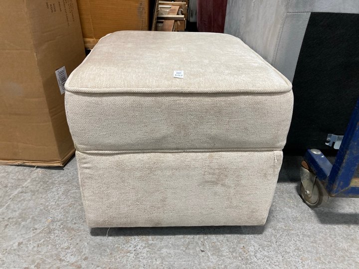 Lot 602  
            Marchington SR11 - Delivery or Collection 

                
SOFOLOGY FOOTSTOOL IN MAYFAIR LINEN LOOK CHENILLE CARAMEL ALL OVER - ORIGINAL RRP...