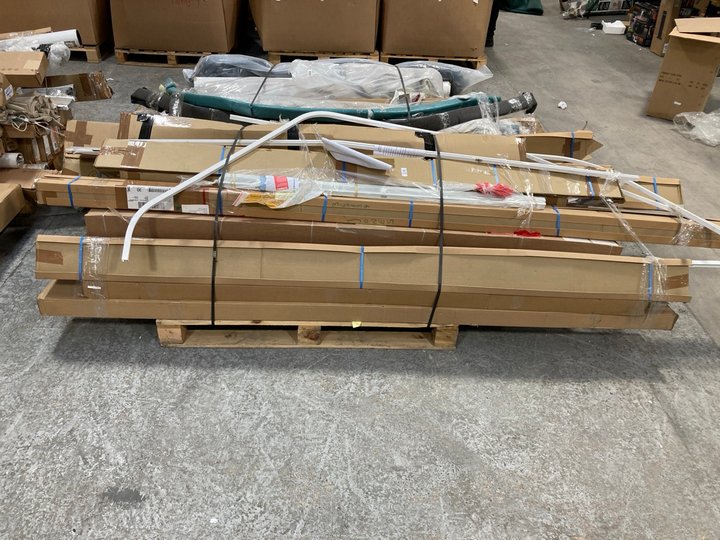 Lot 620  
            Marchington SR11 - Delivery or Collection 

                
PALLET OF ASSORTED HOUSEHOLD ITEMS TO INCLUDE SHADE & STORY BELL OYSTER ROLLER BL...