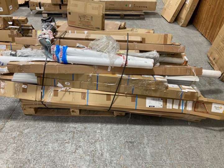 Lot 622  
            Marchington SR11 - Delivery or Collection 

                
PALLET OF ASSORTED HOUSEHOLD ITEMS TO INCLUDE 50MM FAUX WOOD VENETIAN BLINDS - SI...