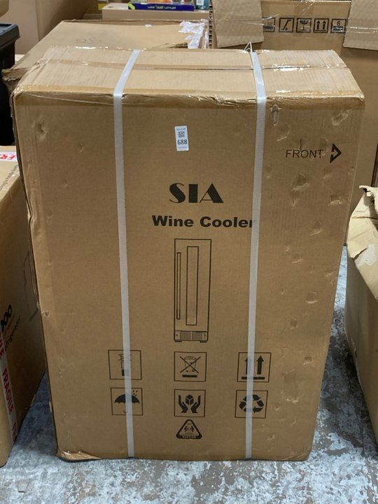 Lot 688  
            Marchington SR11 - Delivery or Collection 

                
SIA WINE COOLER MODEL: WC30SS - ORIGINAL RRP £280: LOCATION - A6