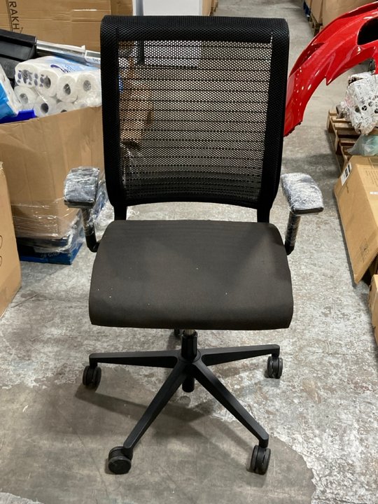 Lot 696  
            Marchington SR11 - Delivery or Collection 

                
OFFICE CHAIR IN BLACK: LOCATION - A6