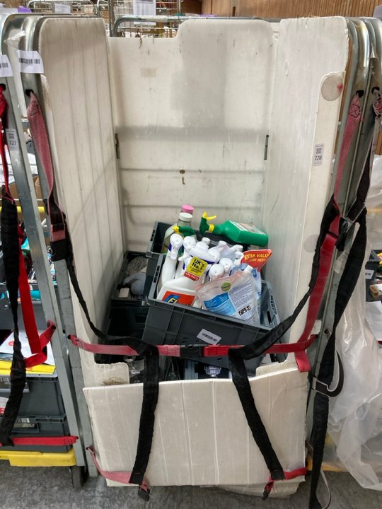 Lot 728  
            Marchington SR11 - Collection 

                
(COLLECTION ONLY) CAGE OF ASSORTED ITEMS TO INCLUDE FLASH IMPECCABLE CLEAN BLEACH...