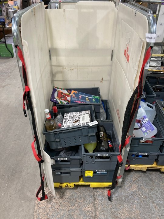 Lot 737  
            Marchington SR11 - Collection 

                
(COLLECTION ONLY) CAGE OF ASSORTED FOOD AND DRINKS ITEMS TO INCLUDE MAGGI AROME L...