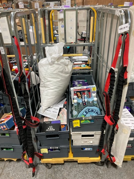 Lot 742  
            Marchington SR11 - Collection 

                
(COLLECTION ONLY) CAGE OF ASSORTED FOOD AND DRINKS ITEMS TO INCLUDE EAT NATURAL D...