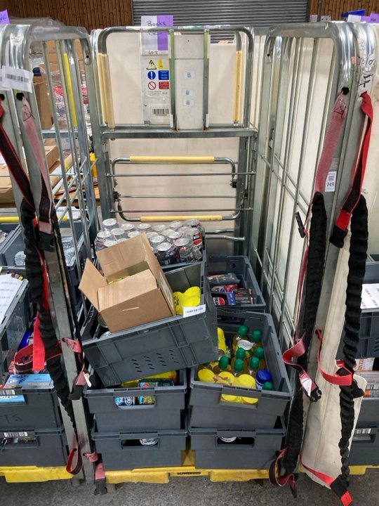 Lot 749  
            Marchington SR11 - Collection 

                
(COLLECTION ONLY) CAGE OF ASSORTED FOOD AND DRINKS ITEMS TO INCLUDE FANTA LEMON 3...