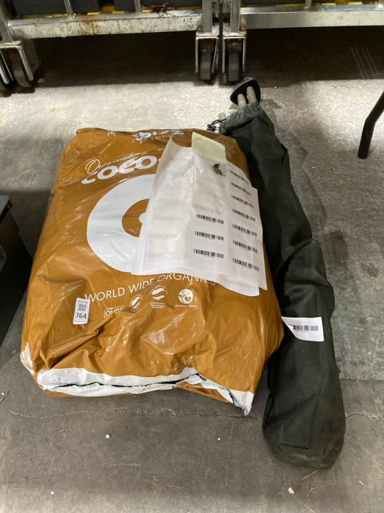 Lot 764  
            Marchington SR11 - Delivery or Collection 

                
2 X ASSORTED ITEMS TO INCLUDE BIOBIZZ 50L ORIGINAL COCO MIX: LOCATION - A8