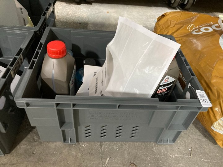 Lot 765  
            Marchington SR11 - Collection 

                
(COLLECTION ONLY) QTY OF ASSORTED AUTOMOTIVE ITEMS TO INCLUDE COMMA XSTREAM G30 R...