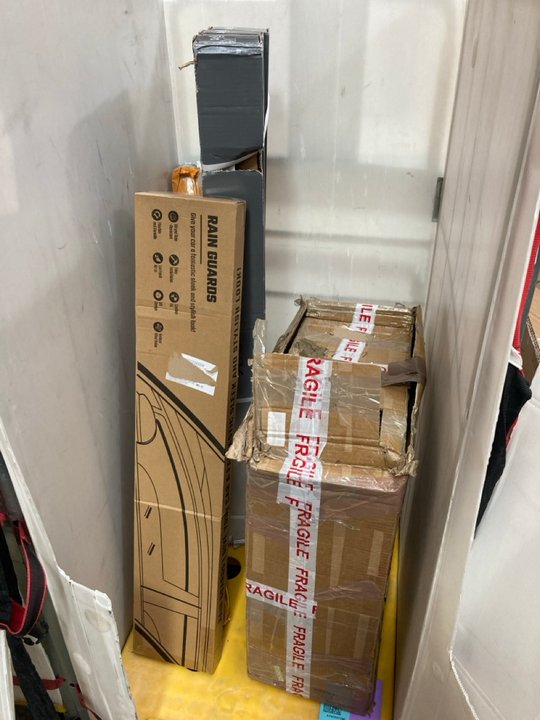 Lot 769  
            Marchington SR11 - Delivery or Collection 

                
CAGE OF ASSORTED ITEMS TO INCLUDE SET OF VEHICLE RAIN GUARDS - CAGE NOT INCLUDED:...