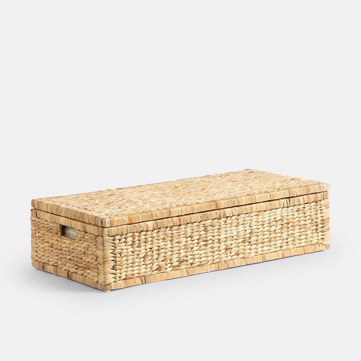 Lot 777  
            Marchington SR11 - Delivery or Collection 

                
LA REDOUTE INTERIEURS LOMOPI UNDERBED STORAGE BASKET. RRP- £95: LOCATION - A2W