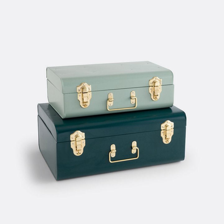 Lot 778  
            Marchington SR11 - Delivery or Collection 

                
LA REDOUTE INTERIEURS SET OF 2 MASA METAL TRUNKS. RRP- £110: LOCATION - A2W
