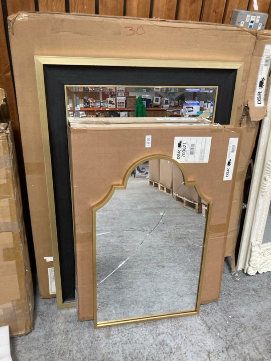 Lot 781  
            Marchington SR11 - Collection 

                
(COLLECTION ONLY) GALLERY INTERIORS EDMONTON RECTANGLE MIRROR TO ALSO INCLUDE GAL...