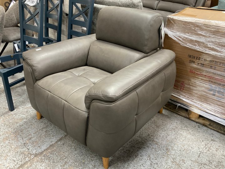 Lot 90  
            Marchington SR11 - Delivery or Collection 

                
OAK FURNITURELAND ARABELLA POWER RECLINER ARMCHAIR WITH ADJUSTABLE POWER HEADREST...