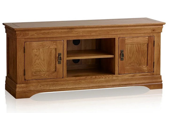 Lot 9  
            Marchington SR11 - Delivery or Collection 

                
OAK FURNITURELAND FRENCH FARMHOUSE RUSTIC SOLID OAK LARGE CABINET ORIGINAL RRP £4...