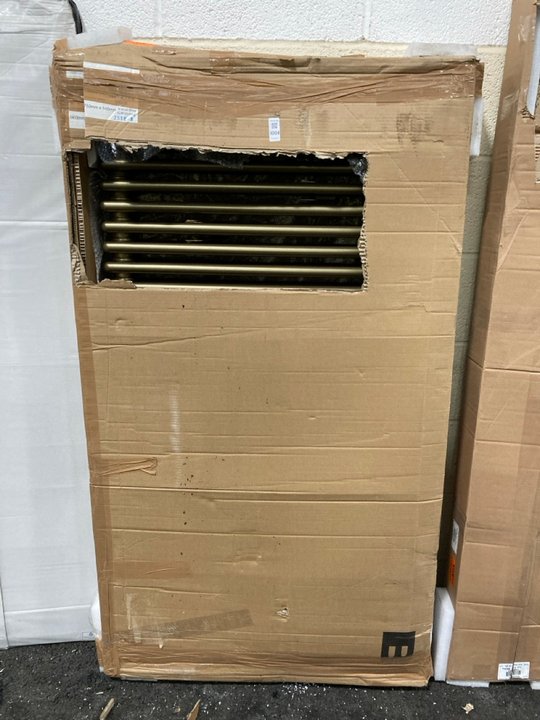 Lot 1004  
            Marchington SR19 - Delivery or Collection 

                
TRADITIONAL HORIZONTAL 3 COLUMN CAST IRON STYLE RADIATOR IN BRONZE EFFECT 1415 X ...