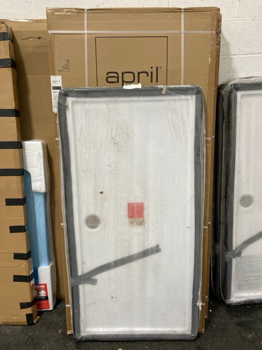 Lot 1025  
            Marchington SR19 - Collection 

                
(COLLECTION ONLY) SMOKED GLASS SILVER FRAMED 900 X 1950MM SHOWER PANEL WITH A PEA...