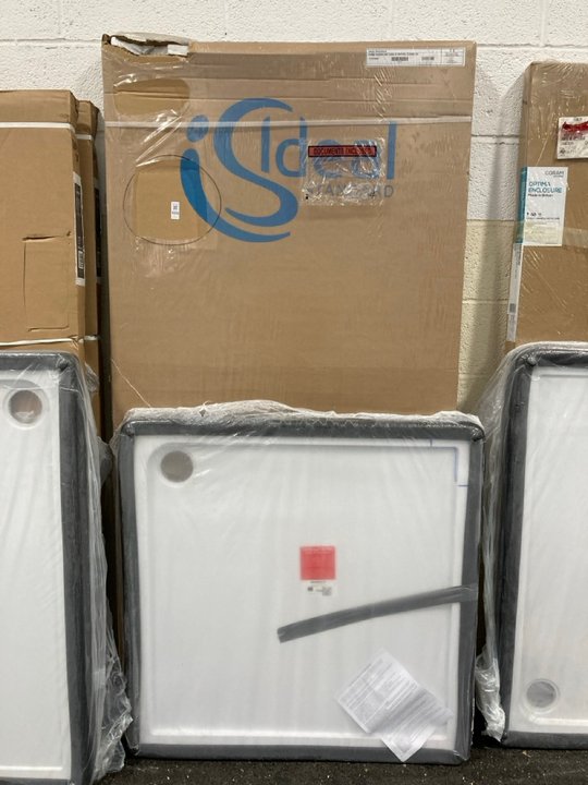 Lot 1036  
            Marchington SR19 - Collection 

                
(COLLECTION ONLY) CLEAR GLASS SILVER FRAMED 1000 X 1900MM SLIDING SHOWER DOOR WIT...