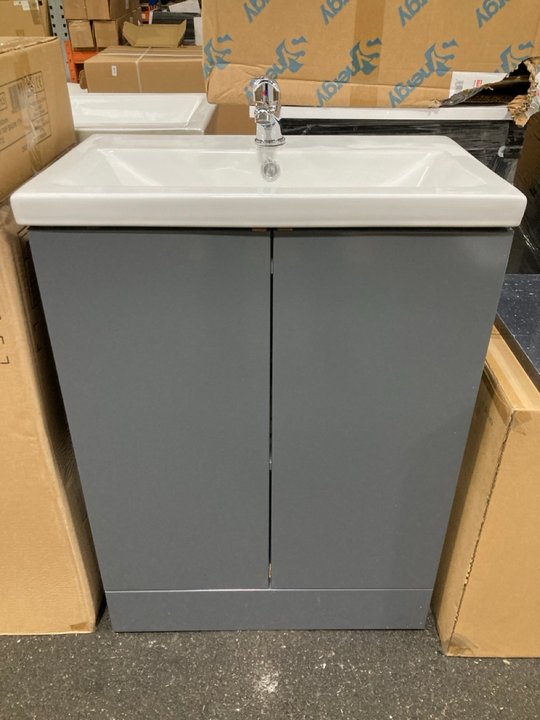Lot 104  
            Marchington SR19 - Delivery or Collection 

                
FLOOR STANDING 2 DOOR SINK UNIT IN GLOSS GREY WITH A 610 X 370MM 1TH CERAMIC BASI...