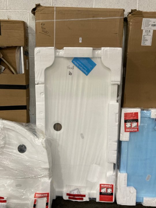 Lot 1057  
            Marchington SR19 - Collection 

                
(COLLECTION ONLY) CLEAR GLASS BLACK FRAMED 1600 X 1950MM SLIDING SHOWER DOOR WITH...