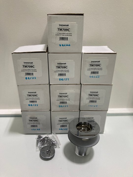 Lot 1064  
            Marchington SR19 - Delivery or Collection 

                
QTY OF CHROME BELFAST SINK WASTES WITH PLUG & CHAIN - ORIGINAL RRP £250: LOCATION...