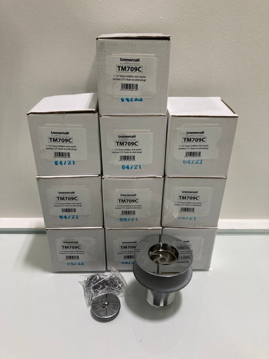 Lot 1066  
            Marchington SR19 - Delivery or Collection 

                
QTY OF CHROME BELFAST SINK WASTES WITH PLUG & CHAIN - ORIGINAL RRP £250: LOCATION...