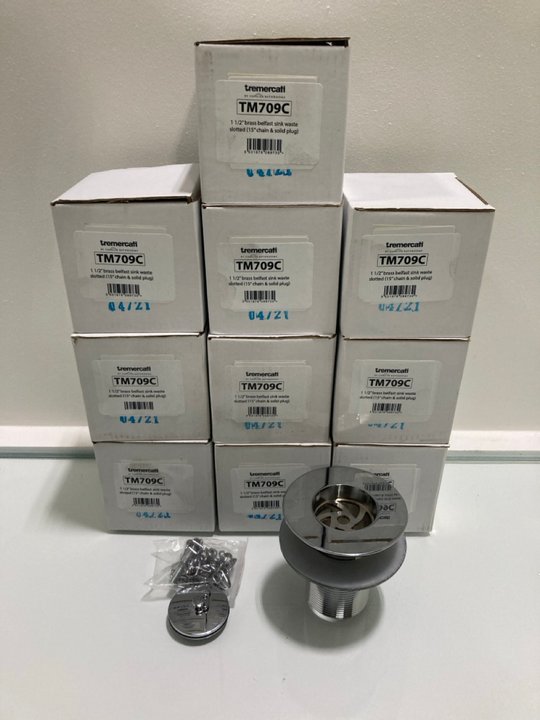 Lot 1068  
            Marchington SR19 - Delivery or Collection 

                
QTY OF CHROME BELFAST SINK WASTES WITH PLUG & CHAIN - ORIGINAL RRP £250: LOCATION...