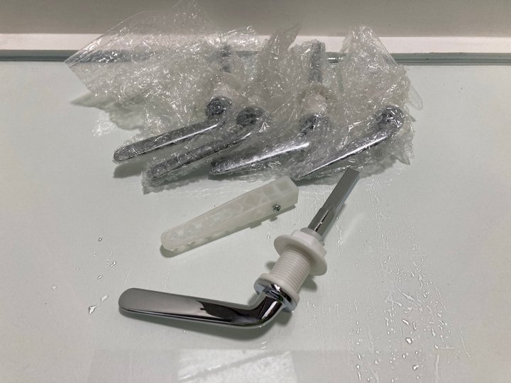 Lot 1074  
            Marchington SR19 - Delivery or Collection 

                
QTY OF CHROME W/C FLUSH HANDLES: LOCATION - RACKING 3