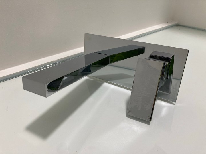 Lot 1085  
            Marchington SR19 - Delivery or Collection 

                
WALL MOUNTED BASIN MIXER IN CHROME - ORIGINAL RRP £225: LOCATION - RACKING 3