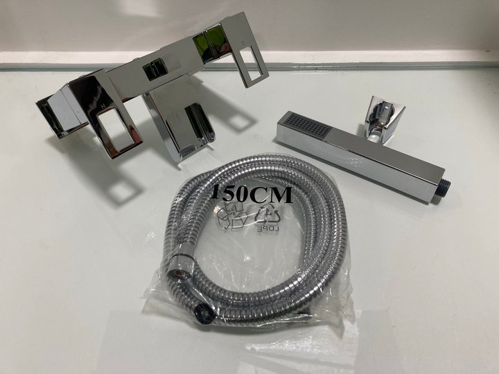 Lot 1087  
            Marchington SR19 - Delivery or Collection 

                
DECK MOUNTED WATERFALL SPOUT BSM IN CHROME WITH PENCIL STYLE HANDSE, HOSE & WALL ...