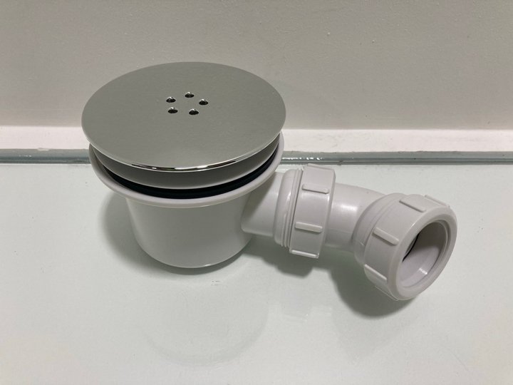 Lot 1093  
            Marchington SR19 - Delivery or Collection 

                
90M FAST FLOW SHOWER WASTE IN CHROME WITH OUTLET ELBOW - ORIGINAL RRP £95: LOCATI...