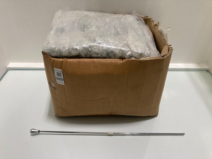 Lot 1097  
            Marchington SR19 - Delivery or Collection 

                
LARGE QTY OF CHROME POP UP WASTE BARS: LOCATION - RACKING 3