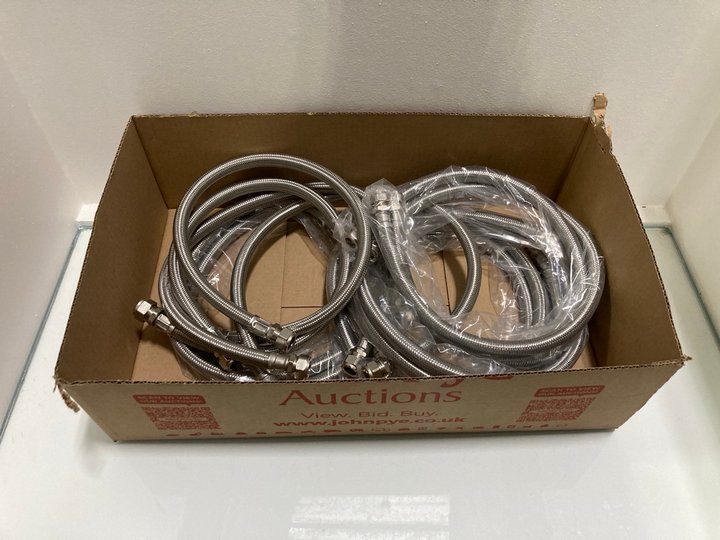 Lot 1100  
            Marchington SR19 - Delivery or Collection 

                
QTY OF FLEXI HOSES - ORIGINAL RRP £140: LOCATION - RACKING 3